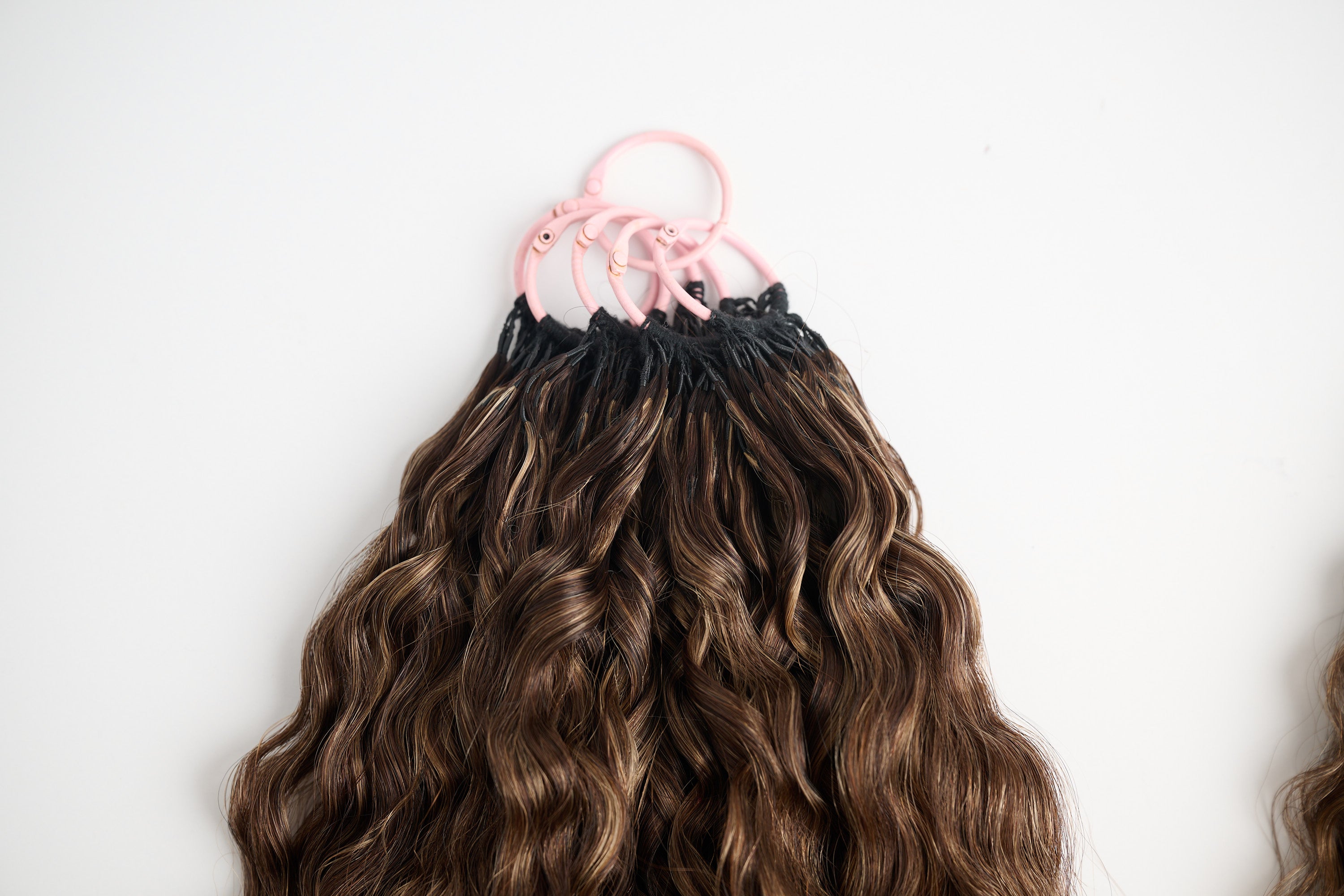 2025.11.6ChiniaCavinessBlushedHairProductShoot36224_443f06d0-3a1f-4272-84cc-b09abec2af63.jpg